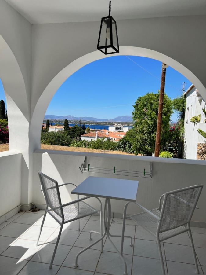 Oltremare Inn Spetses Town Ngoại thất bức ảnh
