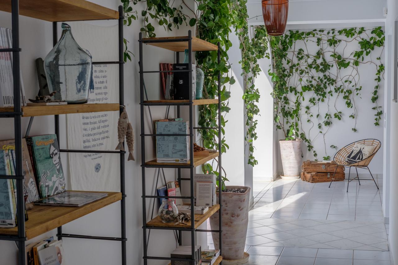 Oltremare Inn Spetses Town Ngoại thất bức ảnh