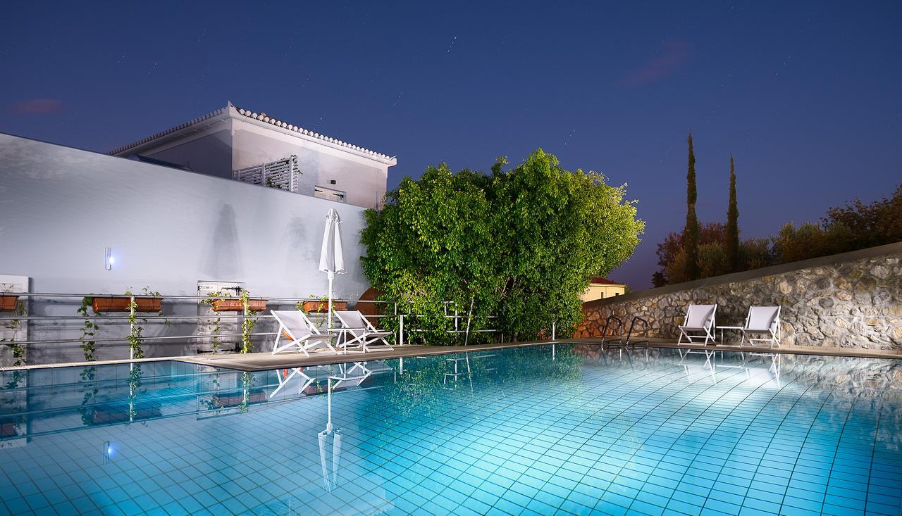 Oltremare Inn Spetses Town Ngoại thất bức ảnh